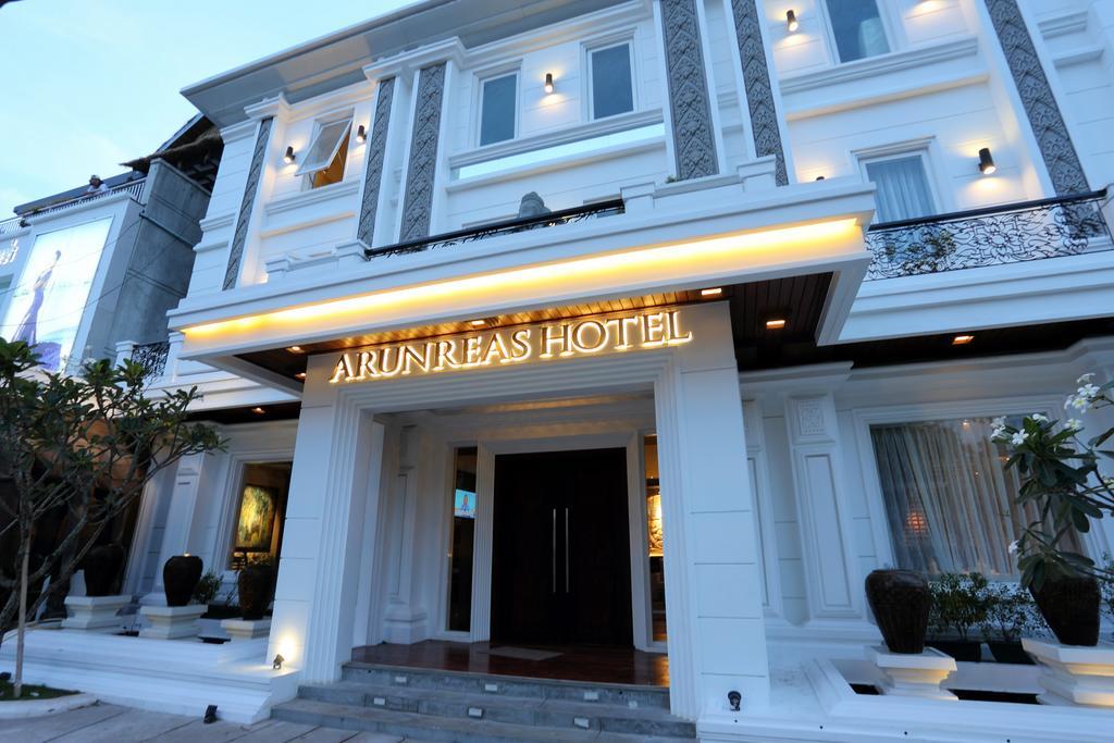 Arunreas Hotel Пном Пен Екстериор снимка
