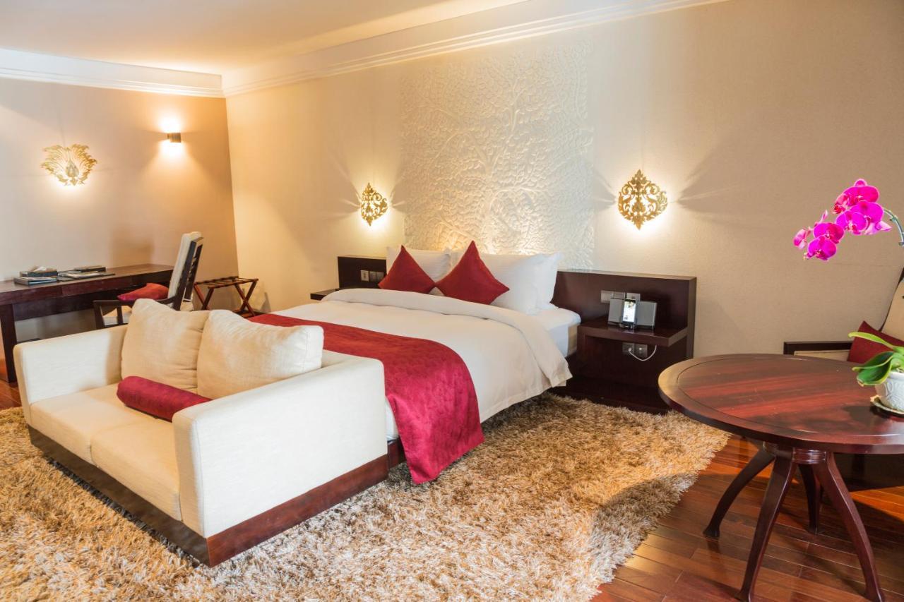 Arunreas Hotel Пном Пен Екстериор снимка